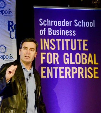 Ken Schmidt Visits Rotary