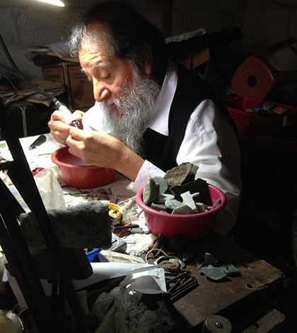 Day 5 – Rotarian Debra Des Vignes and The Jade Miner